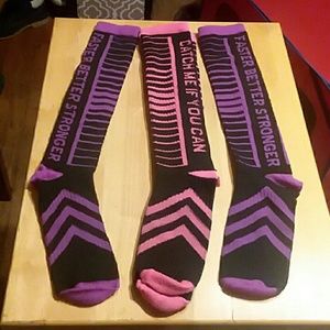 ~ Pair of Athletic Socks NWOT🙃